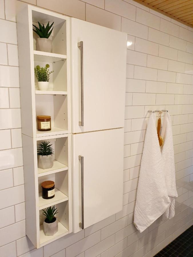 2Ndhomes Unique And Luxury Kamppi Center Apartment With Sauna And Big Terrace Helsínquia Exterior foto