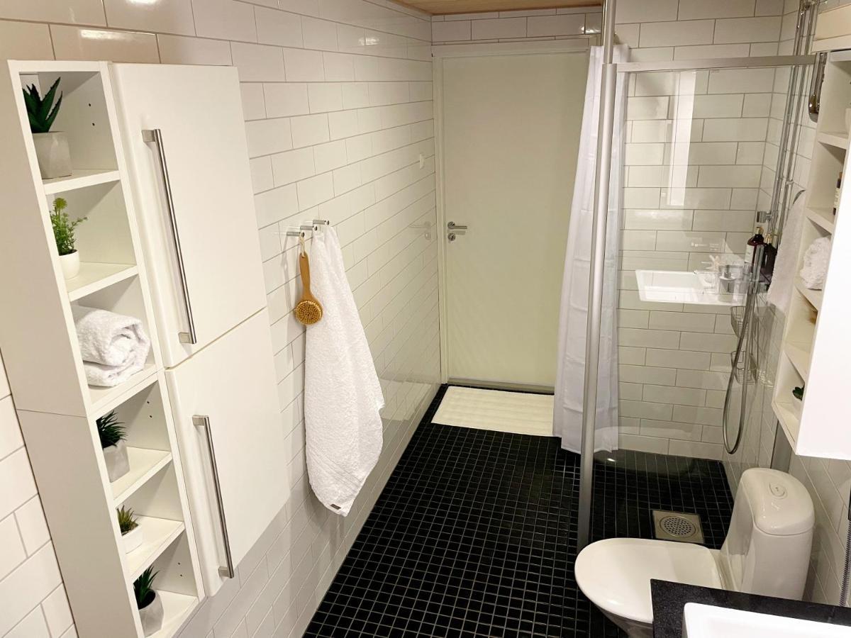 2Ndhomes Unique And Luxury Kamppi Center Apartment With Sauna And Big Terrace Helsínquia Exterior foto